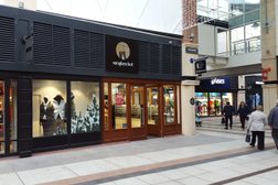 Sunglass Hut Outlet in Portsmouth