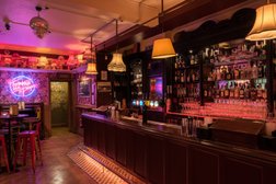 Simmons Bar | Euston Square Photo