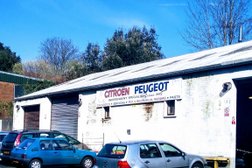 Lloyds Citroen-Peugeot Specialists in Swansea