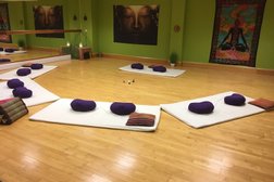 JUNGLE HEALING - massage therapy, yoga studio & training centre in Crawley