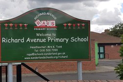 Richard Avenue Primary School Photo