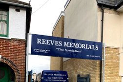 Reeves Memorials in Oxford