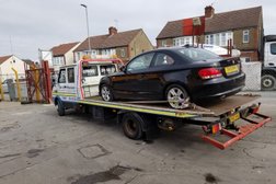 RECOVERIES UK CAR VAN LARGE VEHICLE TOWING Breakdown Recovery Truck Rescue Service Luton BEDFORDSHIRE Photo