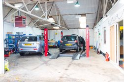 Lewis Automotive Vehicle repair and tyre service centre Photo