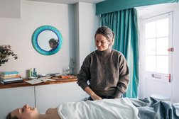 Sarah Elcome - Five Element Acupuncture and Coaching Photo