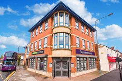 Best Financial Services in Wigan