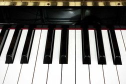 Piano tuition - Laurence Cornhill BA(hons) Photo