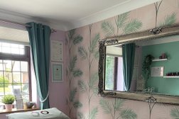 The Chic Holistic and Beauty Room Photo